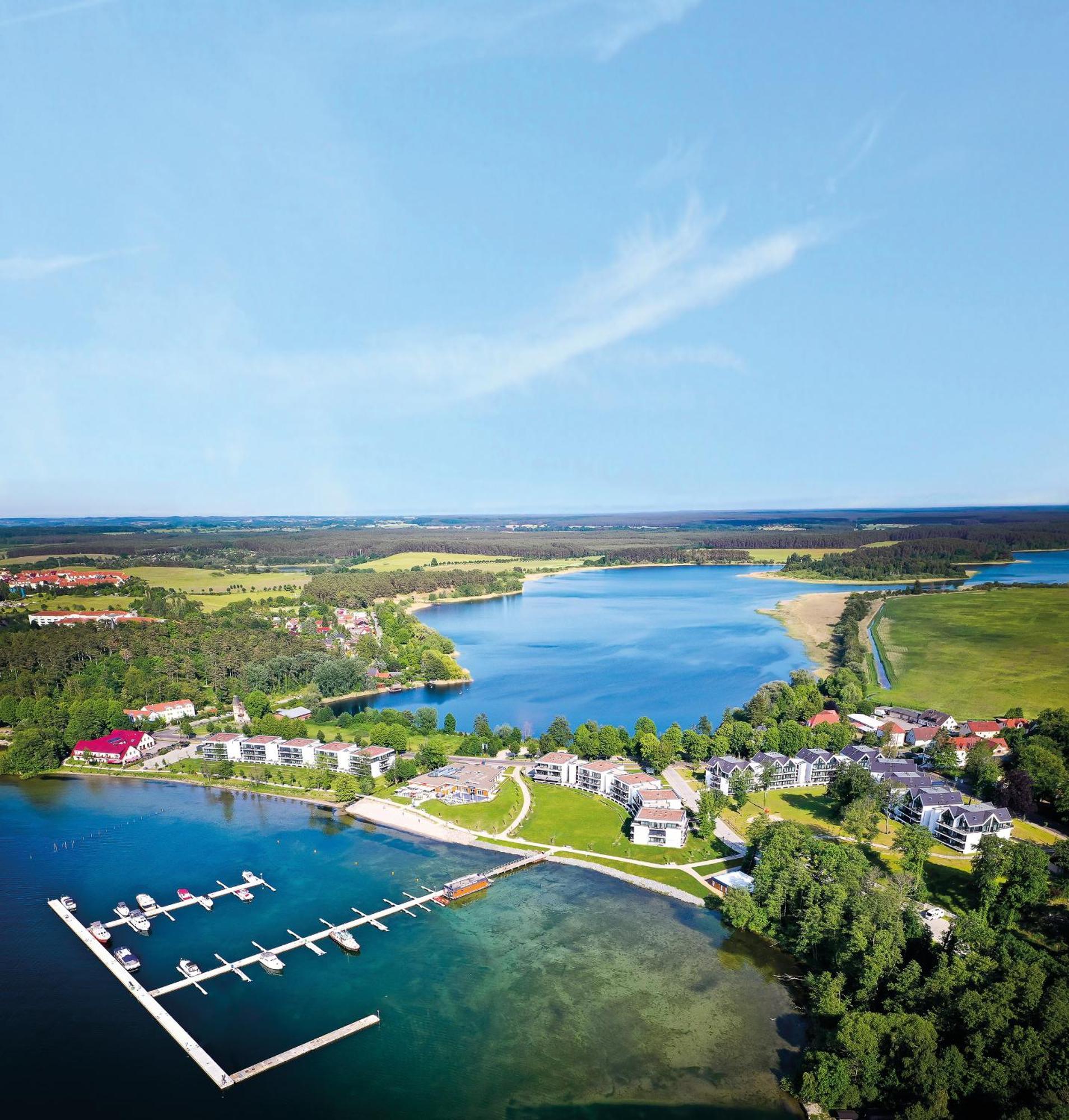 Maremueritz Yachthafen Resort วาเริน ภายนอก รูปภาพ